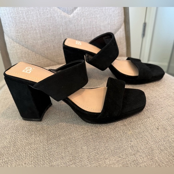 🔥🔥BP. heels - Picture 1 of 7